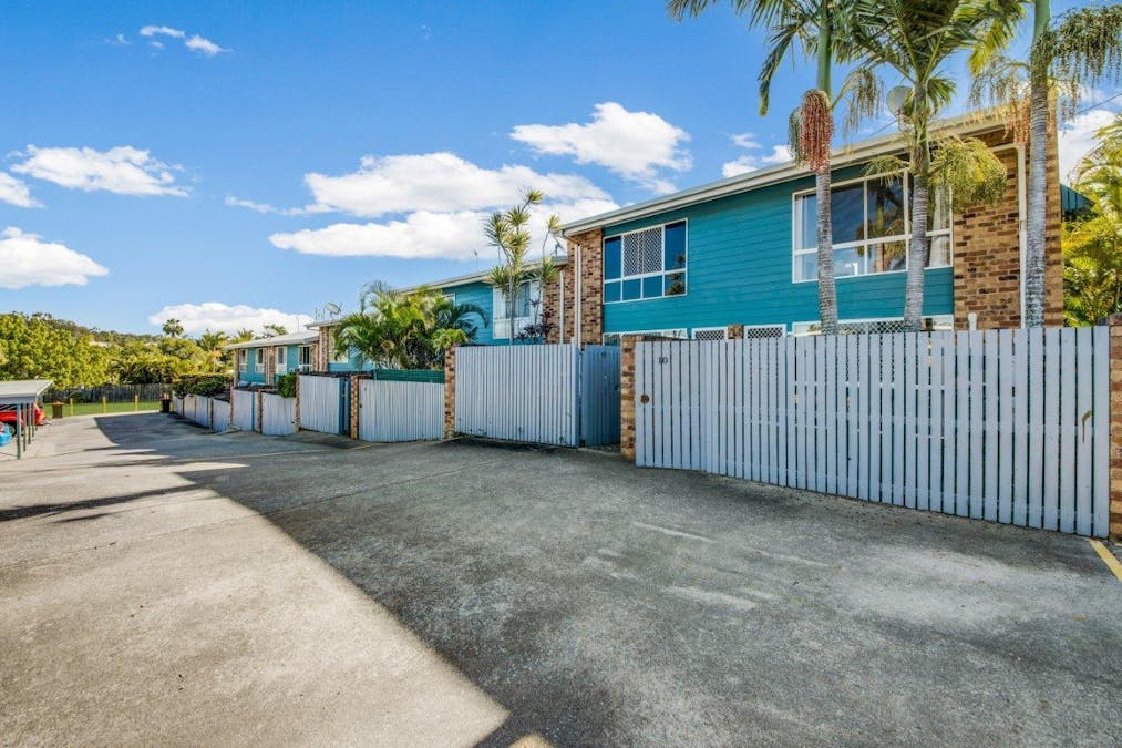 4/10 Chapman Drive, Clinton, QLD, 4680 - Image 2