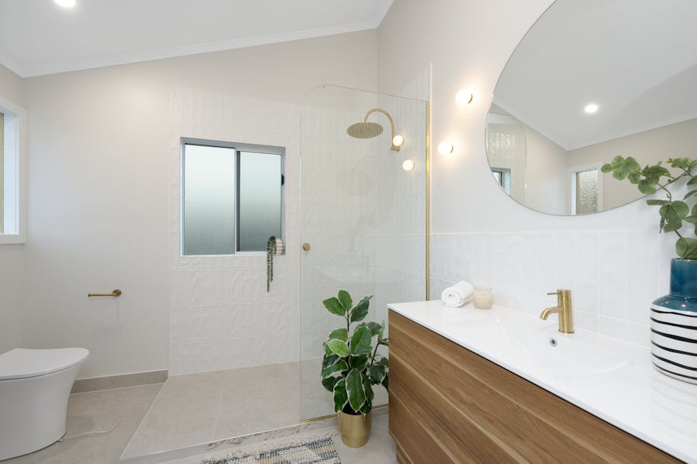 54B Twelfth Avenue, Railway Estate, QLD, 4810 - Image 12