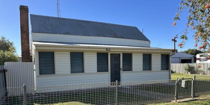 329 Church Street, Hay, NSW, 2711 - Image 1