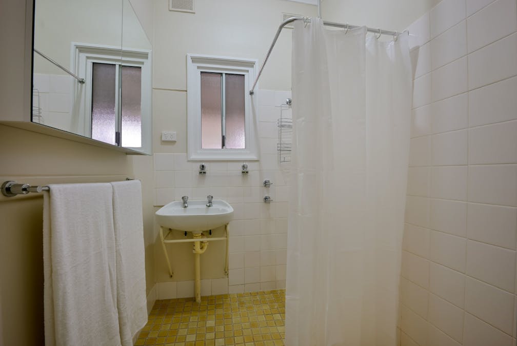60 Goodman Street, Whyalla, SA, 5600 - Image 9