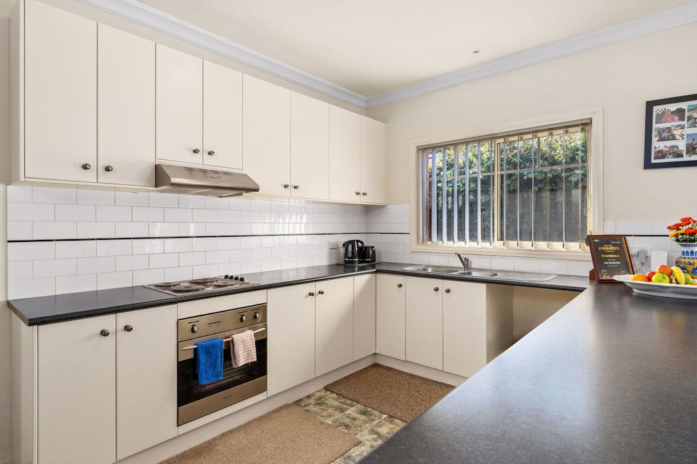 2/92 Nihil Street, Alexandra, VIC, 3714 - Image 3