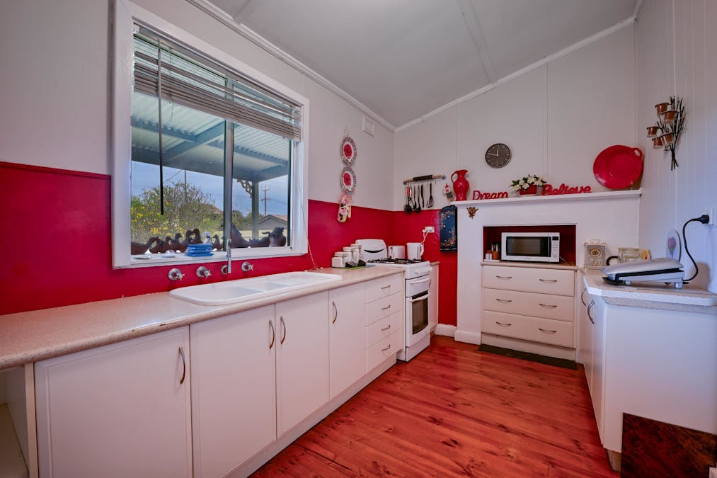 94 Playford Avenue, Whyalla, SA, 5600 - Image 9