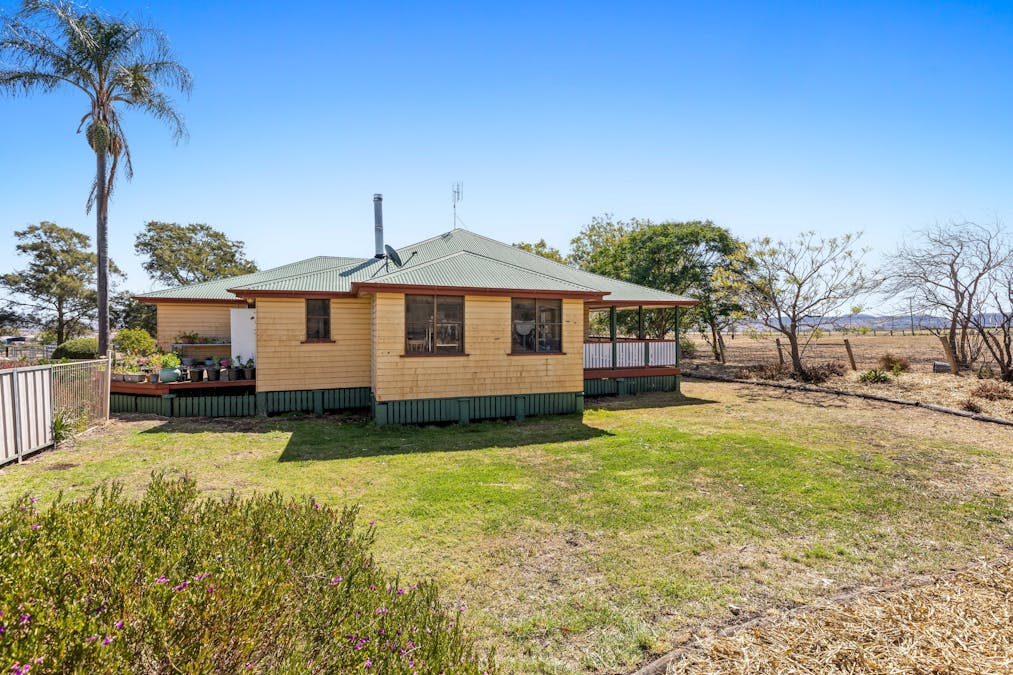 15-17 Jordan Court, Charlton, QLD, 4350 - Image 14