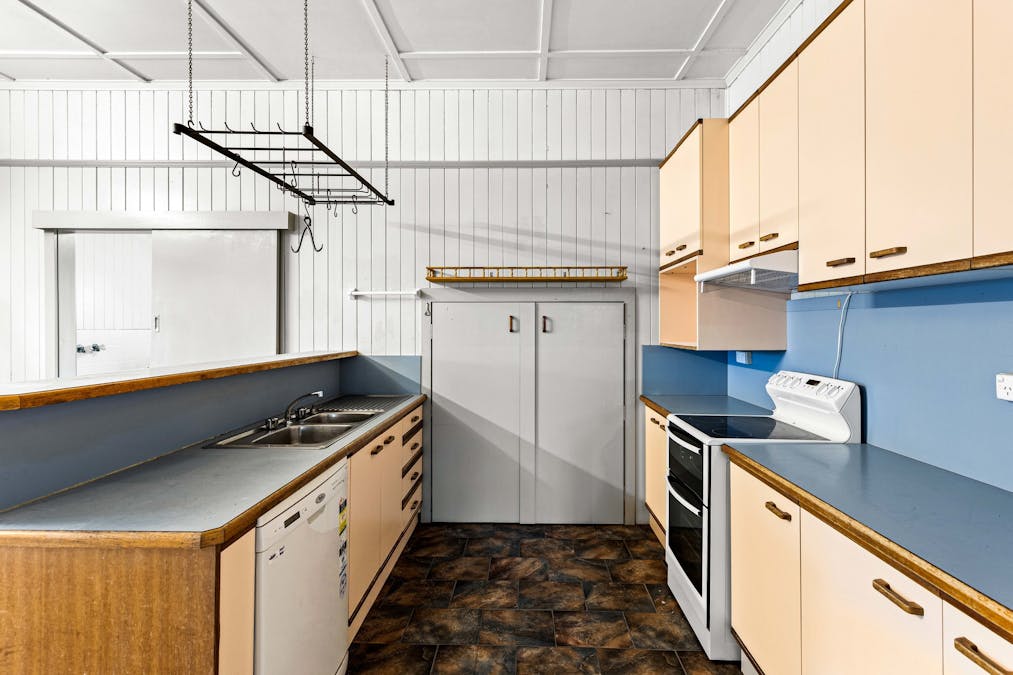 15-17 Jordan Court, Charlton, QLD, 4350 - Image 19
