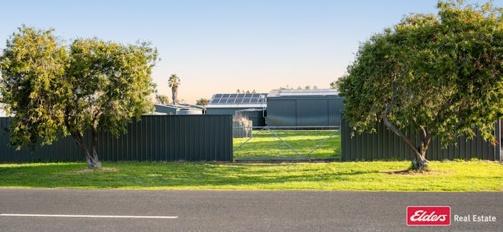 11 Dowdy Street, Kingston Se, SA, 5275 - Image 1