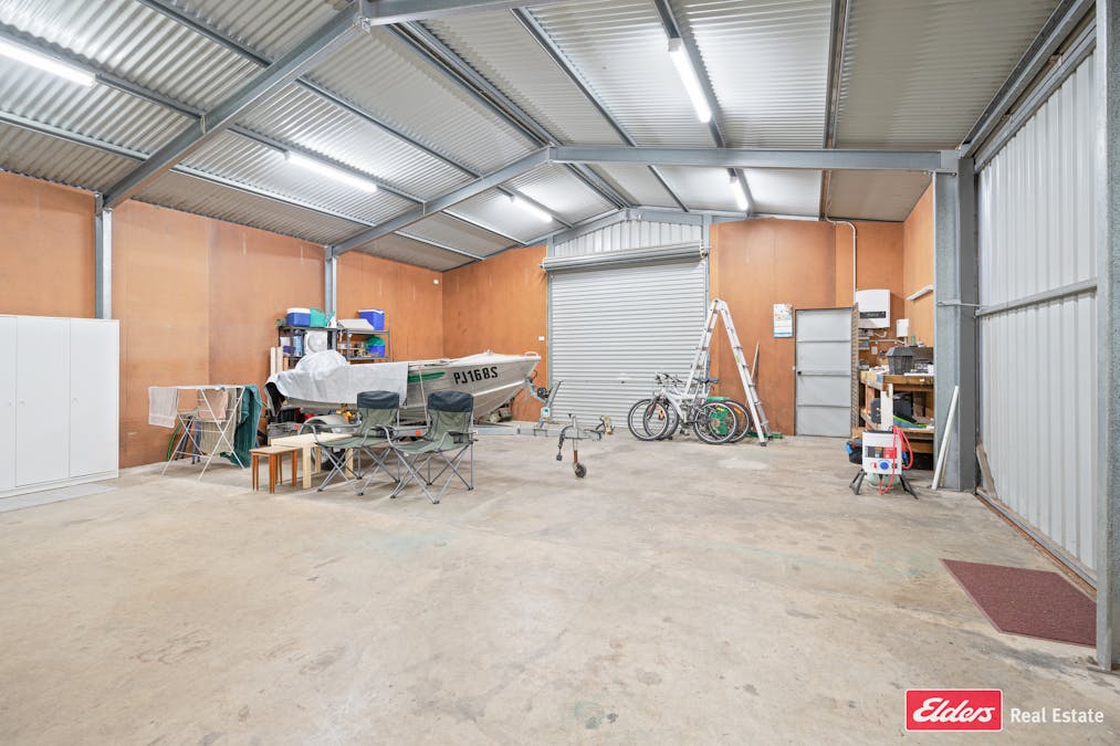11 Dowdy Street, Kingston Se, SA, 5275 - Image 9