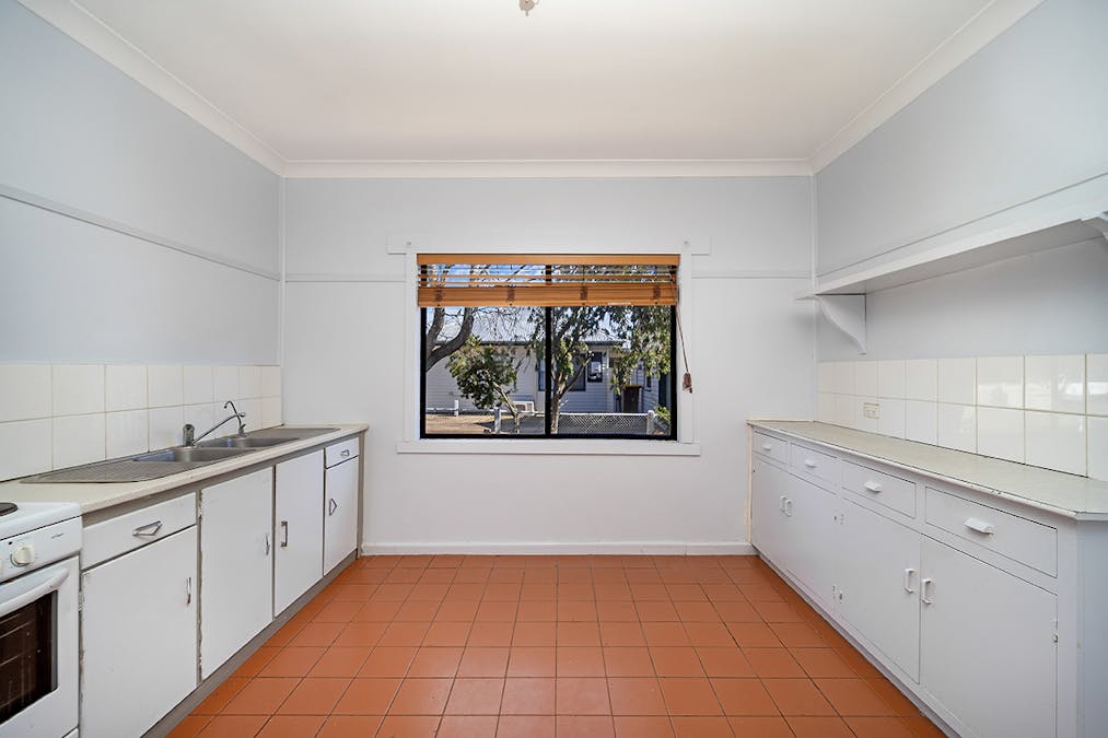28 Station Street, Glenthompson, VIC, 3293 - Image 3