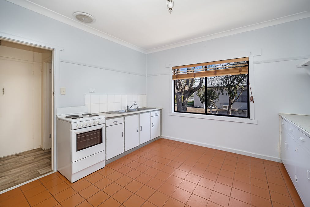 28 Station Street, Glenthompson, VIC, 3293 - Image 4