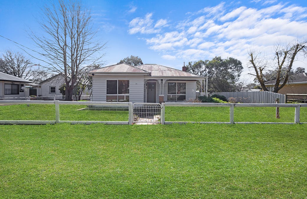 28 Station Street, Glenthompson, VIC, 3293 - Image 1