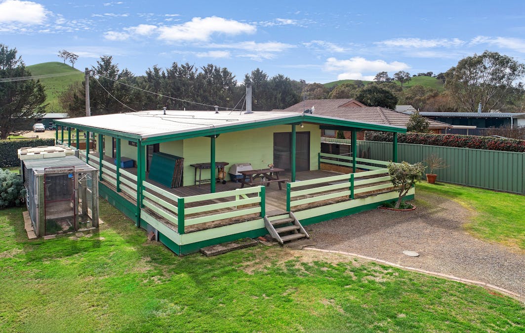 35 Rankin Street, Maindample, VIC, 3723 - Image 5