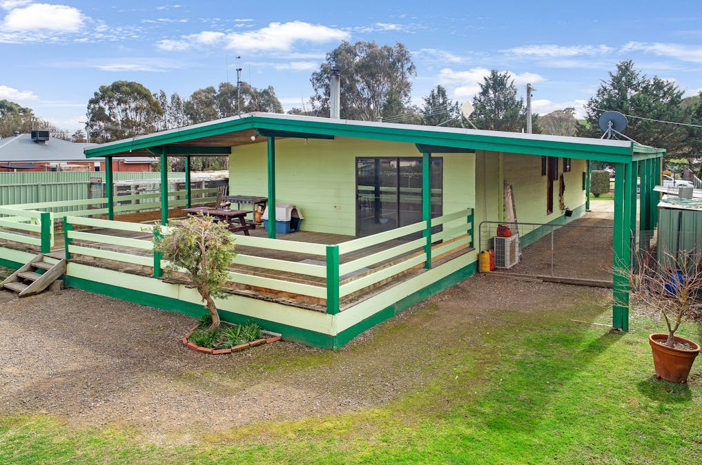 35 Rankin Street, Maindample, VIC, 3723 - Image 6
