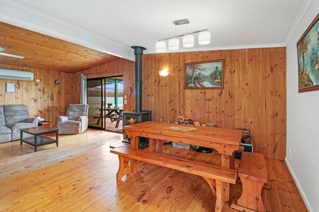 35 Rankin Street, Maindample, VIC, 3723 - Image 8