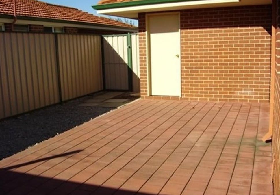 1/98 Strickland Street, East Bunbury, WA, 6230 - Image 4