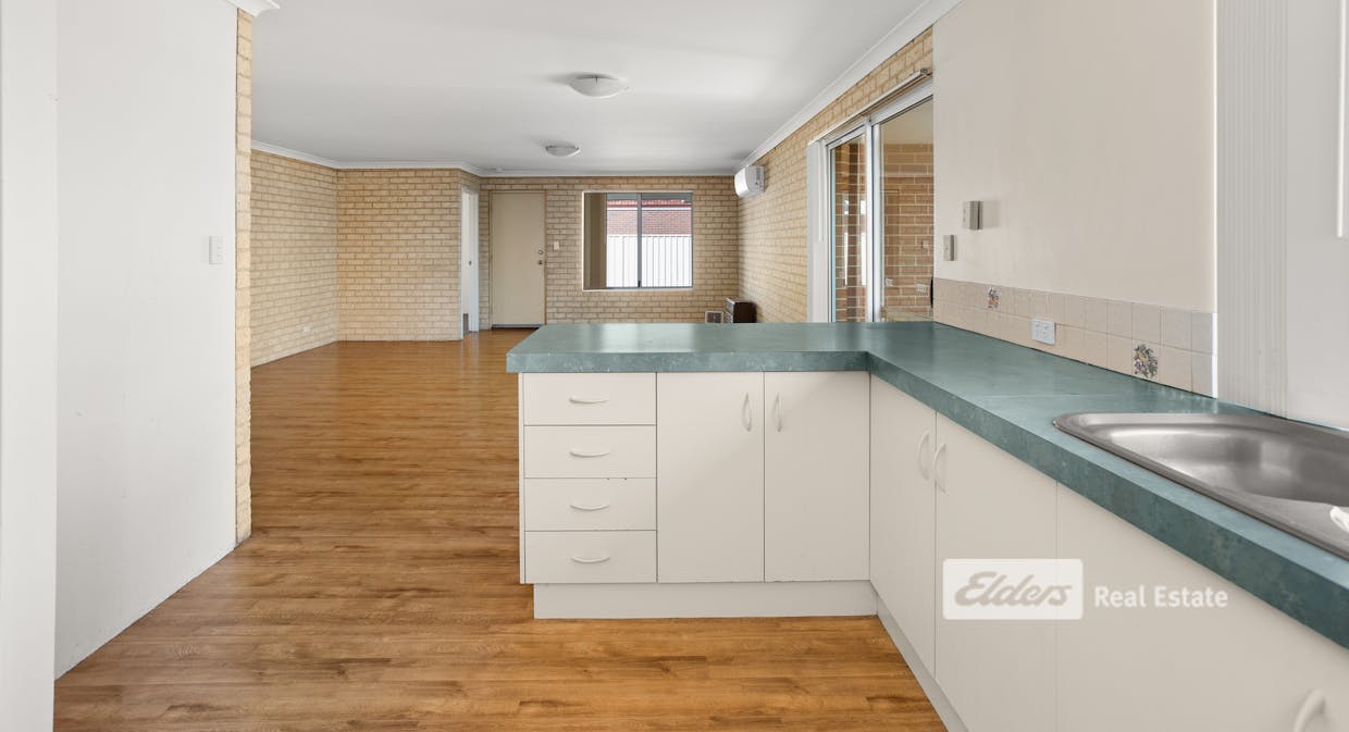 1/98 Strickland Street, East Bunbury, WA, 6230 - Image 5
