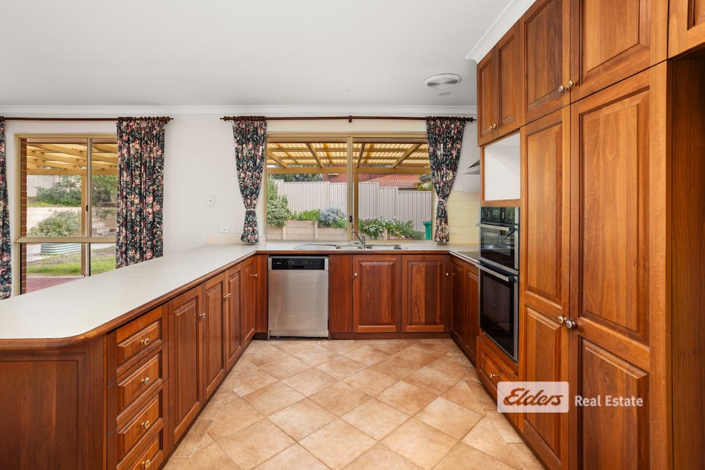 44 Mindalong Close, South Bunbury, WA, 6230 - Image 3