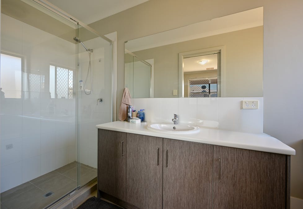 14 McInness Street, Whyalla Jenkins, SA, 5609 - Image 11