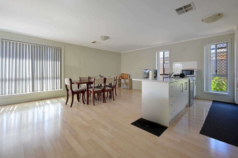14 McInness Street, Whyalla Jenkins, SA, 5609 - Image 4