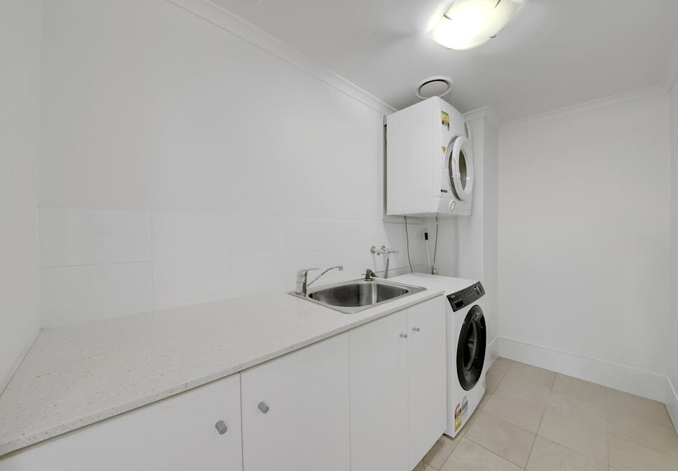 53/17-19 Roseberry Street, Gladstone Central, QLD, 4680 - Image 13