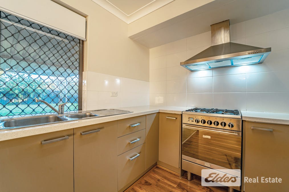 2 Kingston Close, Safety Bay, WA, 6169 - Image 15