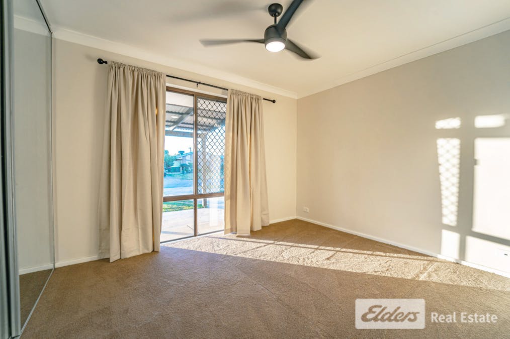 2 Kingston Close, Safety Bay, WA, 6169 - Image 16