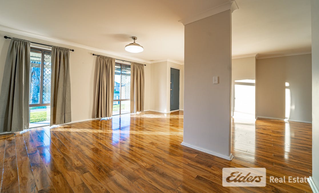 2 Kingston Close, Safety Bay, WA, 6169 - Image 11