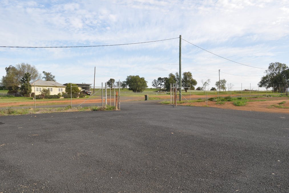 1 & 2/4 Tannery Road, Dubbo, NSW, 2830 - Image 12