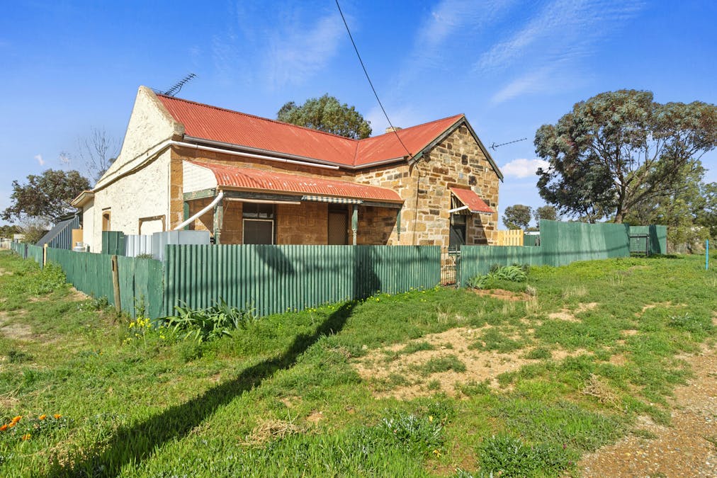 6 Eighteenth Street, Orroroo, SA, 5431 - Image 2