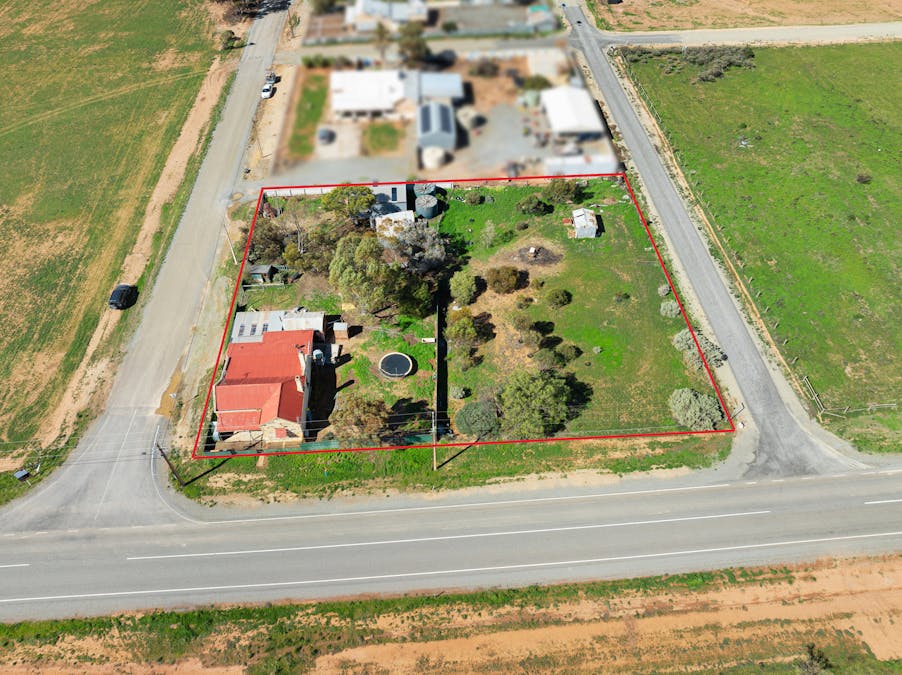6 Eighteenth Street, Orroroo, SA, 5431 - Image 22