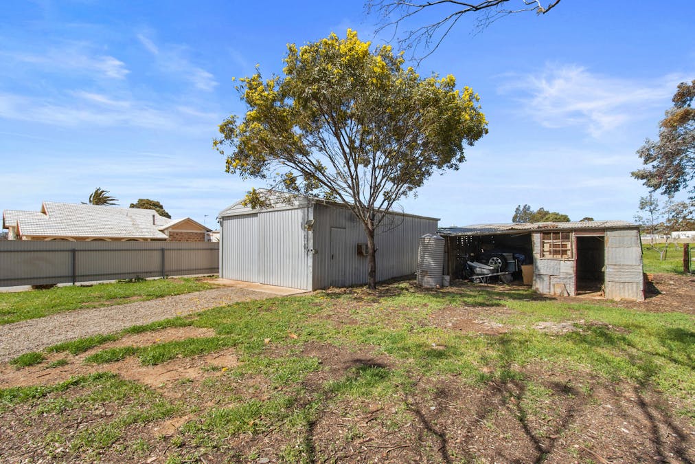 6 Eighteenth Street, Orroroo, SA, 5431 - Image 16
