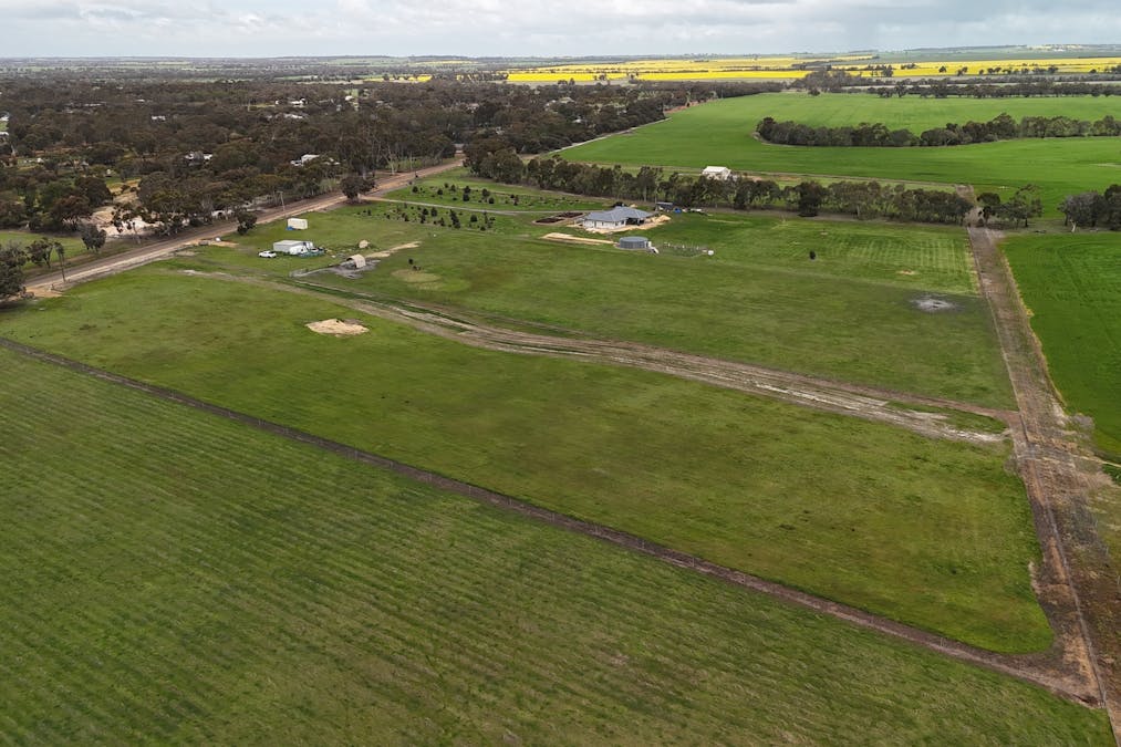 56 Prosser Street, Katanning, WA, 6317 - Image 7