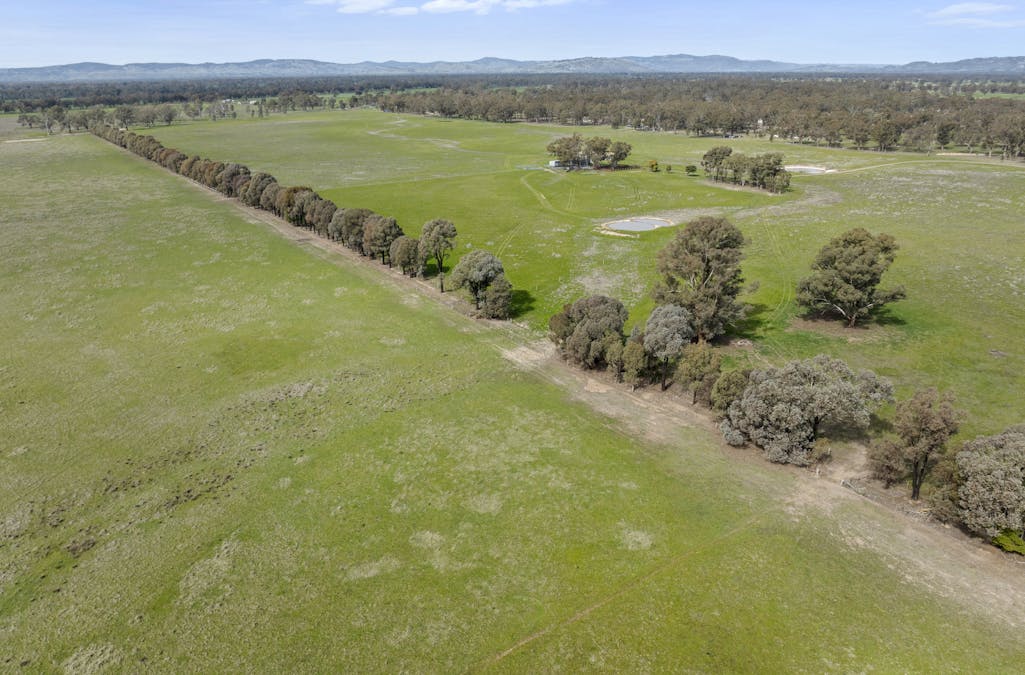 1677 ARCAD Arcadia Two Chain Road, Miepoll, VIC, 3666 - Image 2