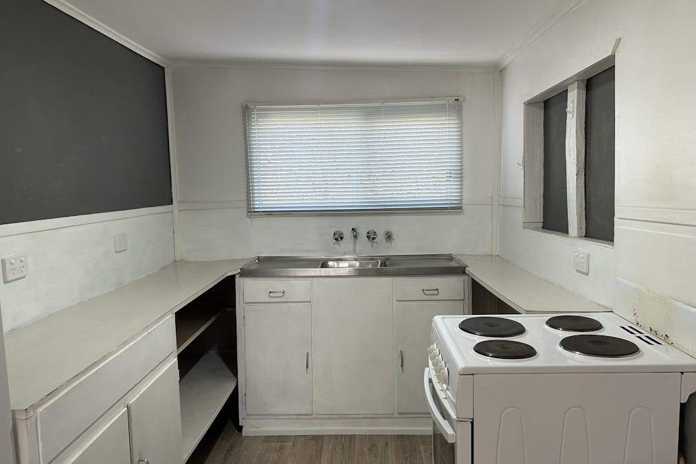 57 Dempsey Street, Wycheproof, VIC, 3527 - Image 2