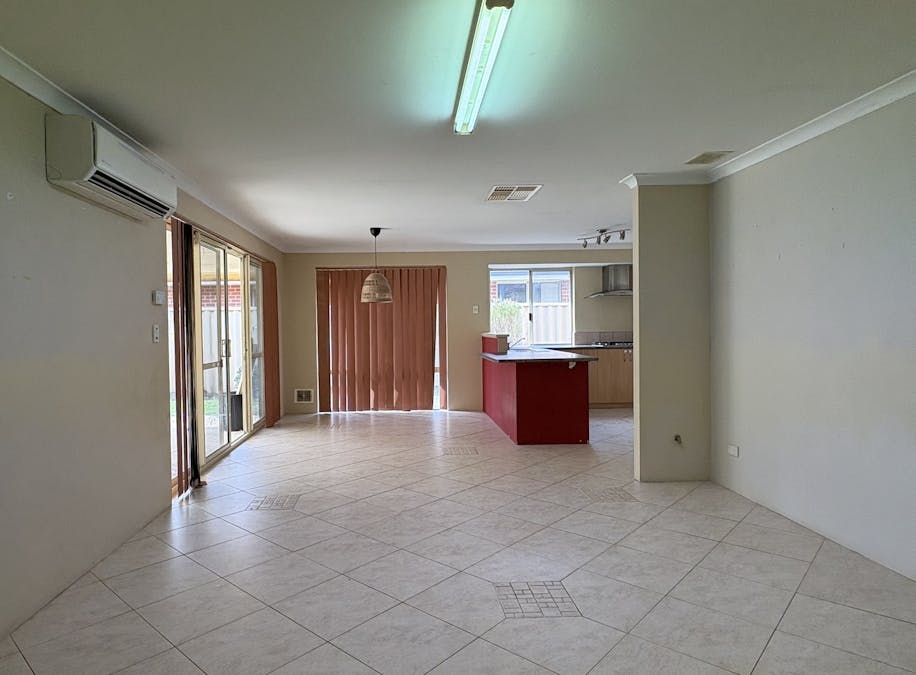 26 Mackay Road, Dalyellup, WA, 6230 - Image 8