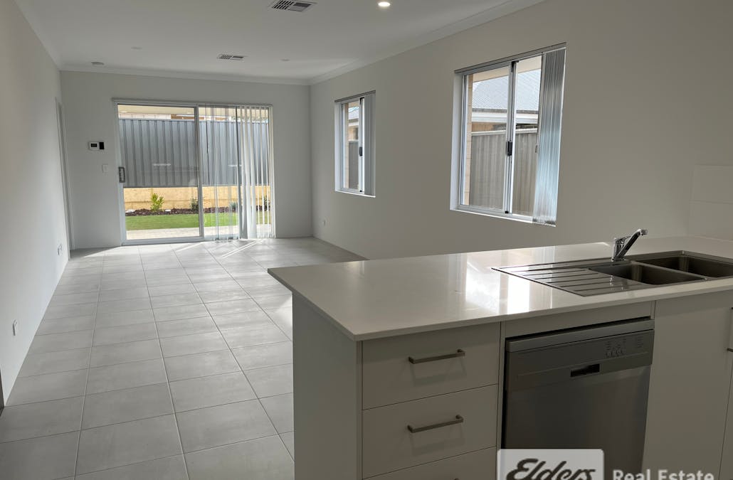 79 Cloudburst Avenue, Baldivis, WA, 6171 - Image 4