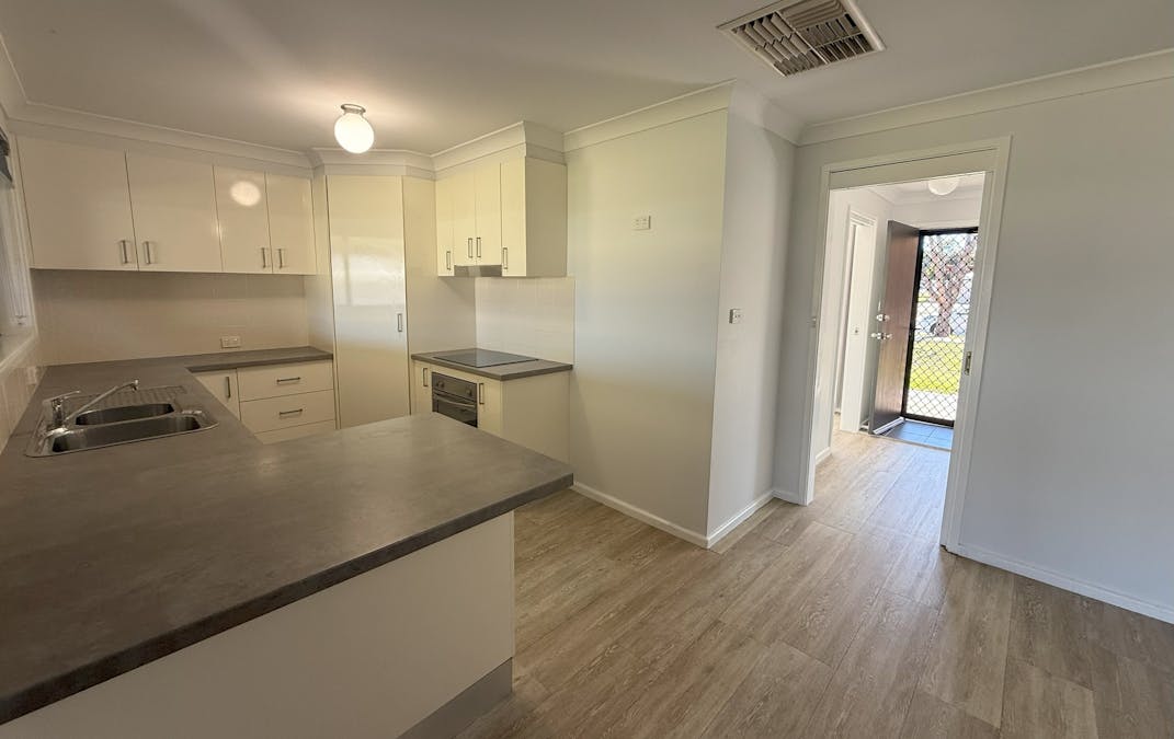 10 Currawong Road, Dubbo, NSW, 2830 - Image 7