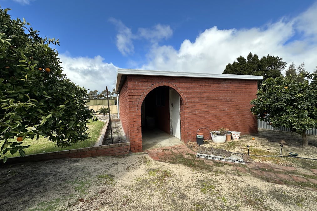 6 Kobeelya Avenue, Katanning, WA, 6317 - Image 22