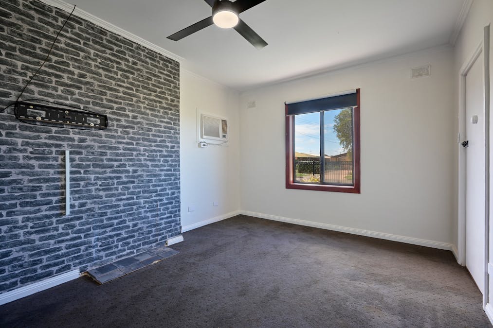 1 Henderson Street, Whyalla Norrie, SA, 5608 - Image 3