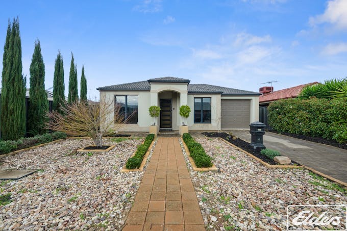 4 Stringy Bark Court, Munno Para West, SA, 5115 - Image 1