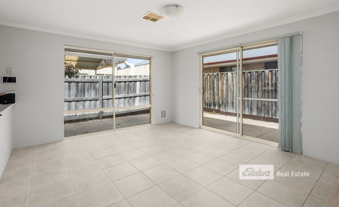 22 Rosbery Lane, Australind, WA, 6233 - Image 6