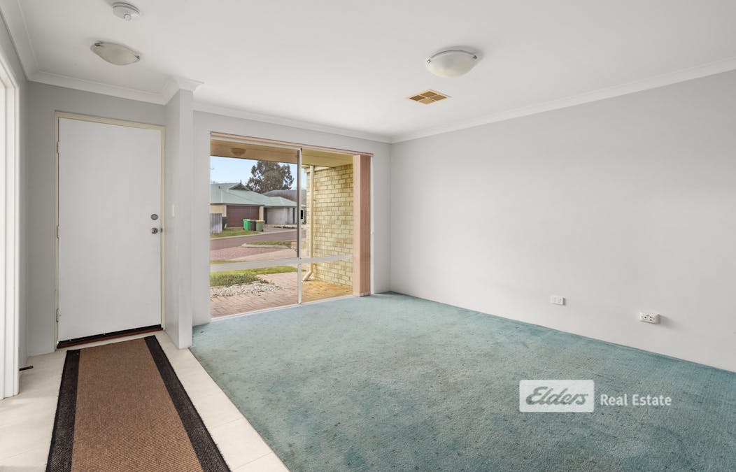 22 Rosbery Lane, Australind, WA, 6233 - Image 2