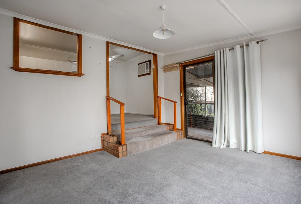 86 Cedar Avenue, Naracoorte, SA, 5271 - Image 4