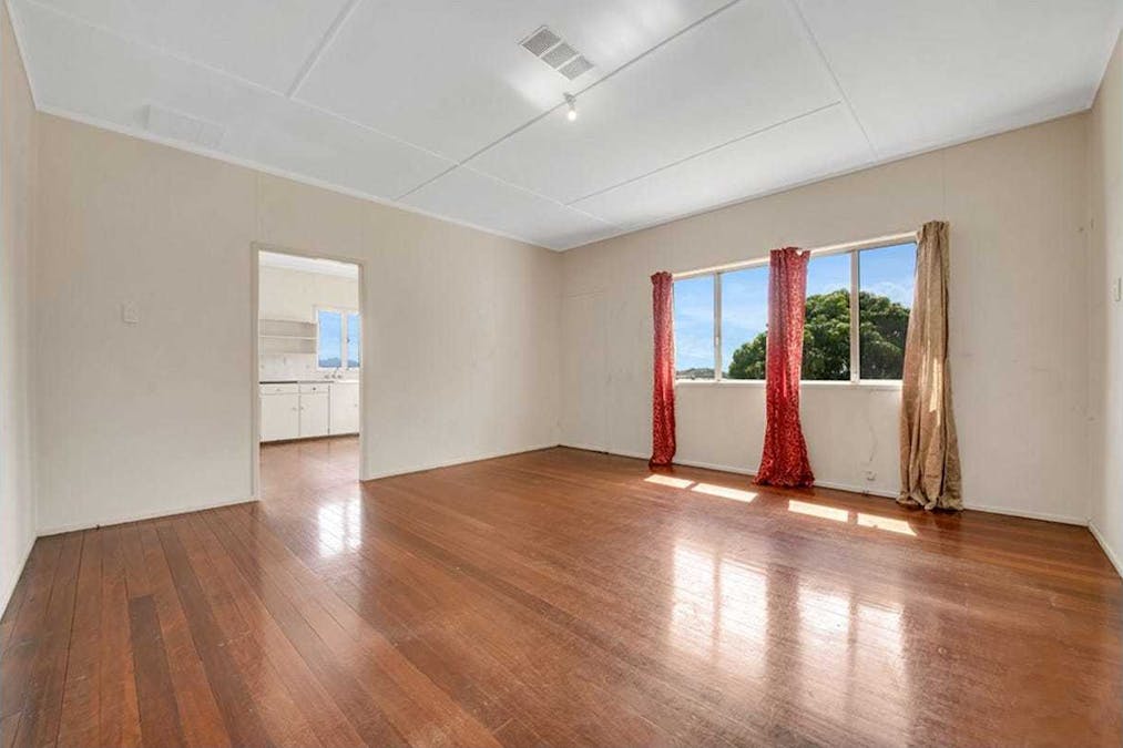 2 Nothling Street, New Auckland, QLD, 4680 - Image 5