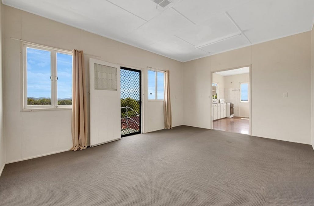 2 Nothling Street, New Auckland, QLD, 4680 - Image 4