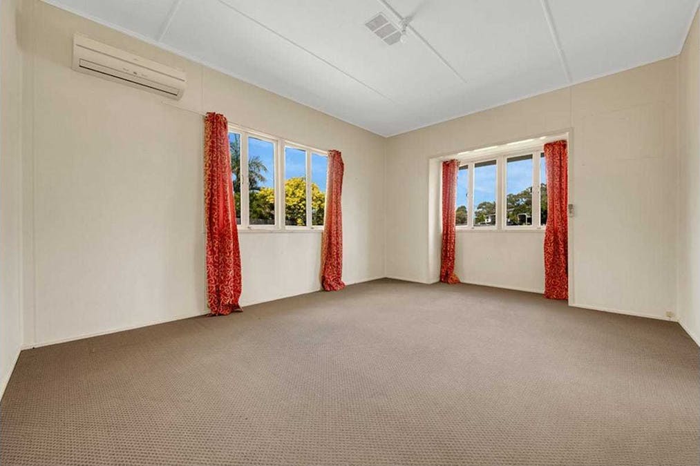 2 Nothling Street, New Auckland, QLD, 4680 - Image 6