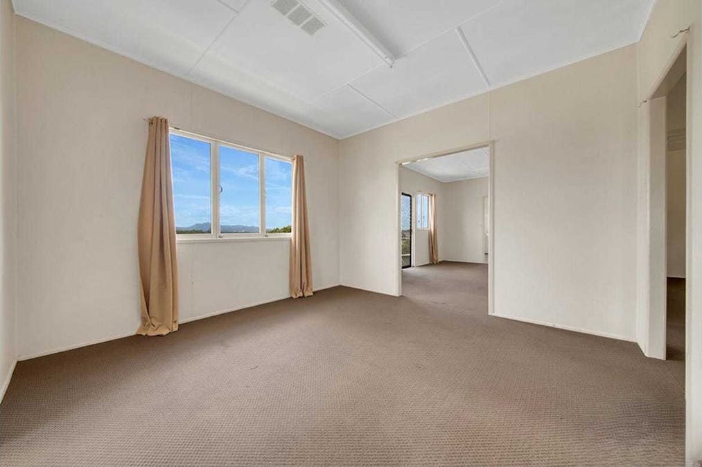 2 Nothling Street, New Auckland, QLD, 4680 - Image 7