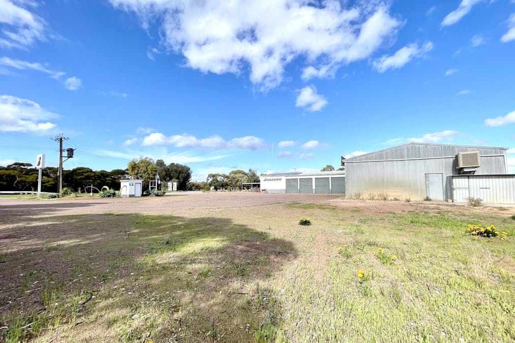 12-16 Eyre Highway, Wudinna, SA, 5652 - Image 24