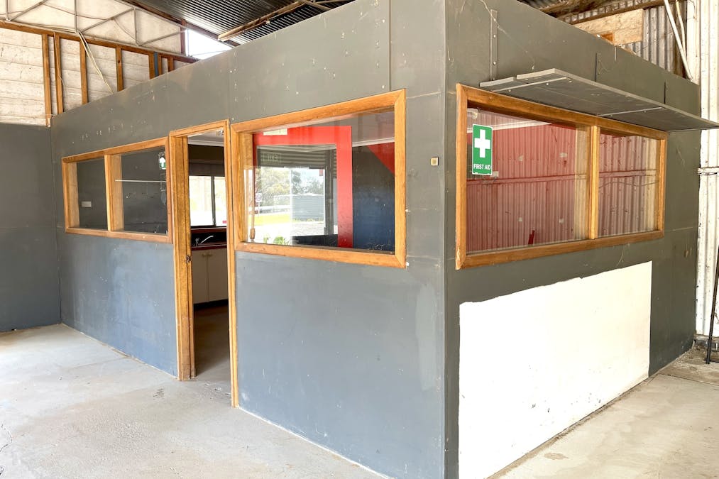 12-16 Eyre Highway, Wudinna, SA, 5652 - Image 13
