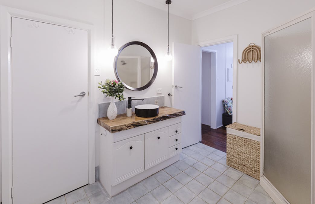 124 Boyagarra Road, Brookton, WA, 6306 - Image 16