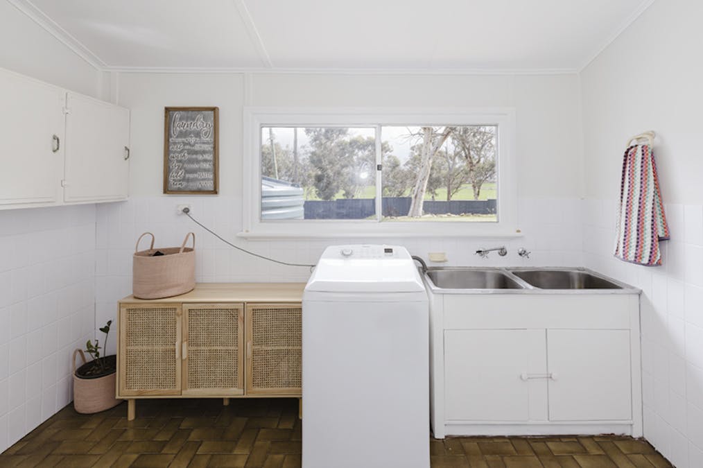 124 Boyagarra Road, Brookton, WA, 6306 - Image 18