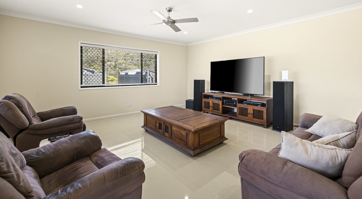 98 Hell Hole Creek Road, Preston, QLD, 4352 - Image 8